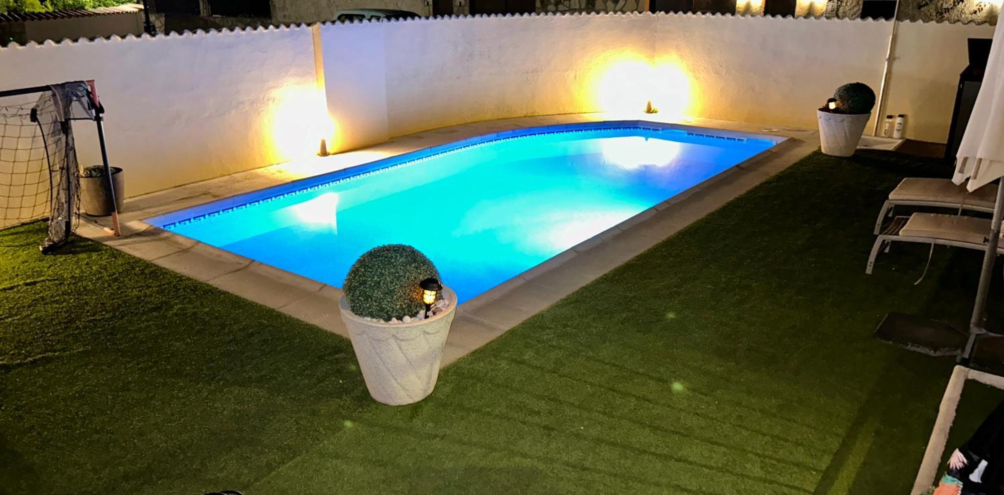 Casa En Sierra De Gredos Piscina Privada Villa La Adrada Exterior photo